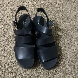 Dr. Scholls Shoes Trekkie Sandals in black